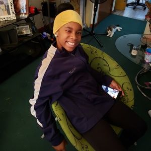 Meet your Posher, Kareen